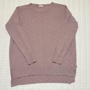 Lavender Purple Women’s M Debut Lightweight Sweater Drop Shoulder High Low Hem